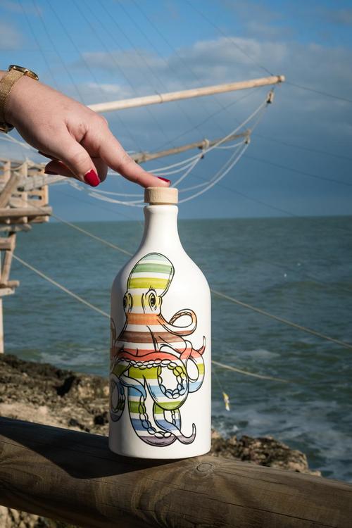 Muraglia Olive Oil Octopus Ceramic Bottle 500ml